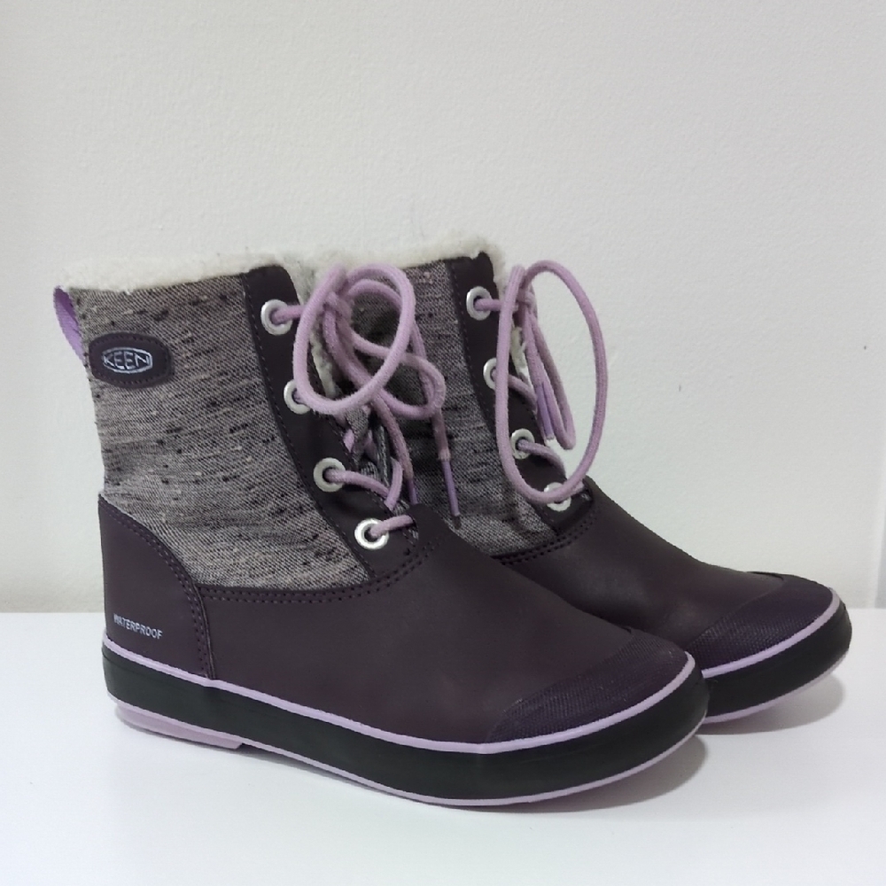 Girls Keen Waterproof Snow Boots Size 2